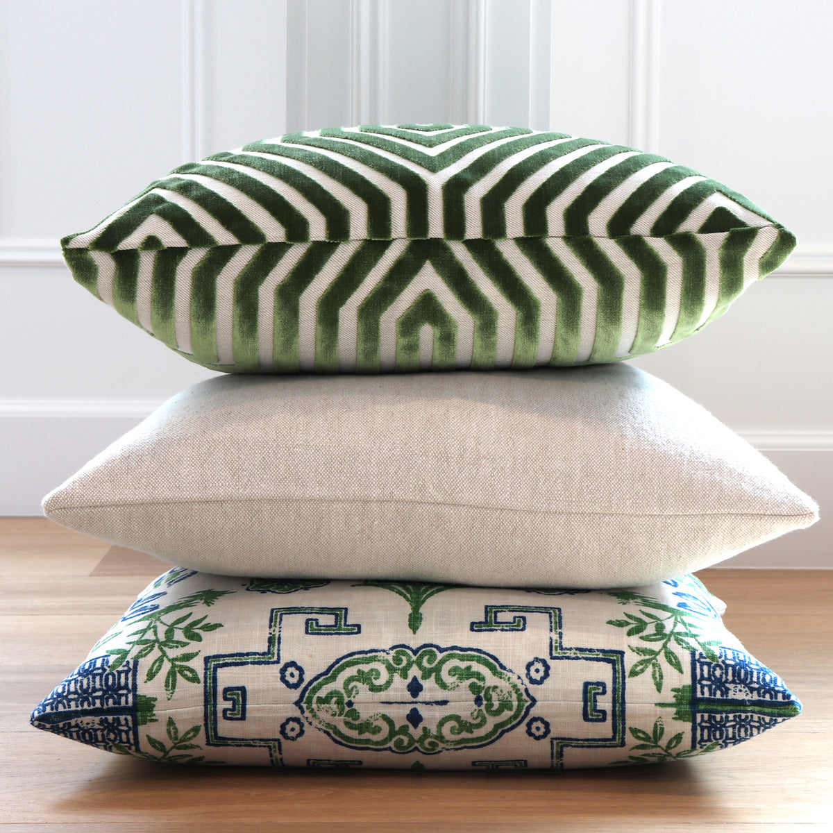 Green velvet pillow covers best sale